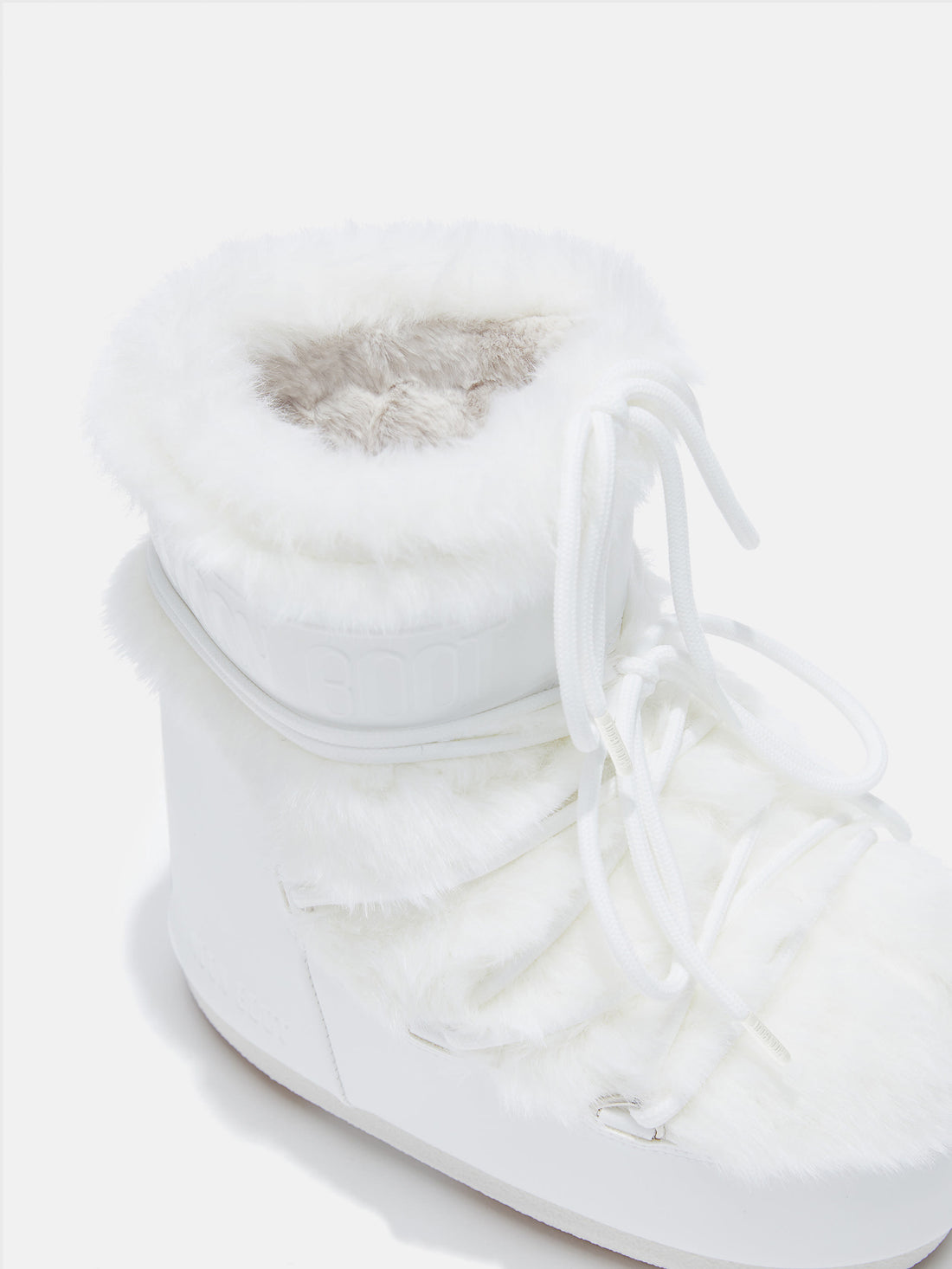 MB Icon Low Faux Fur Optical White 80D1409390