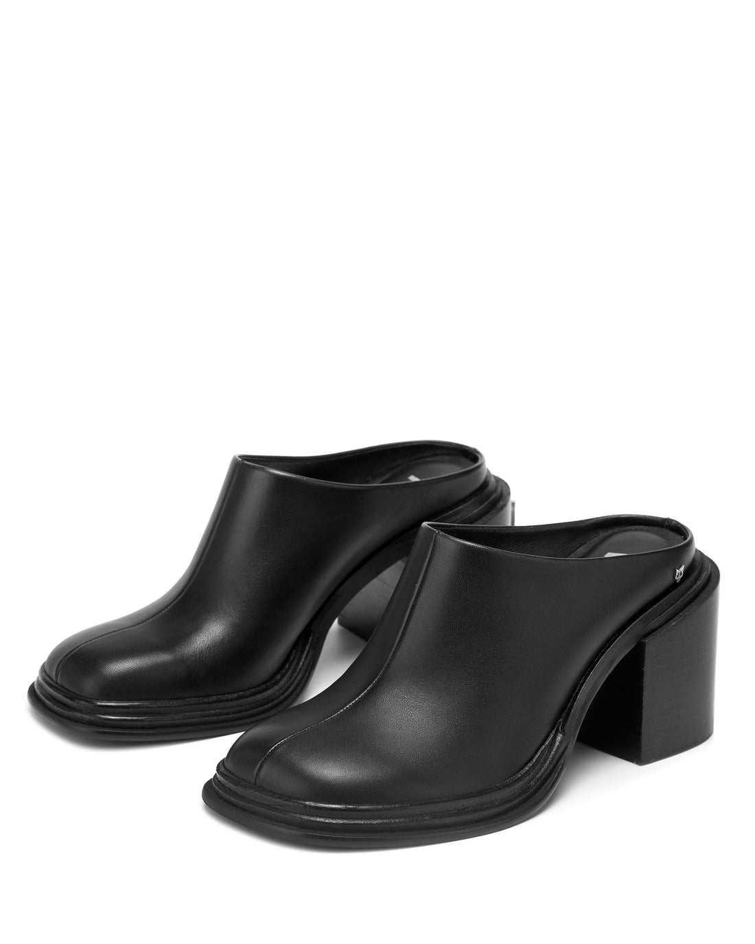 Nova Black Leather